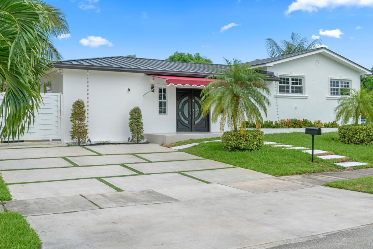 Miami Fun Home With Pool & Games L30 Esterno foto